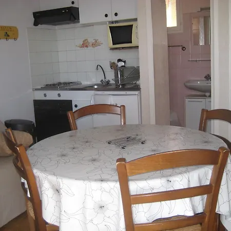 Holiday home Gite Des Ocres Villars (Vaucluse)